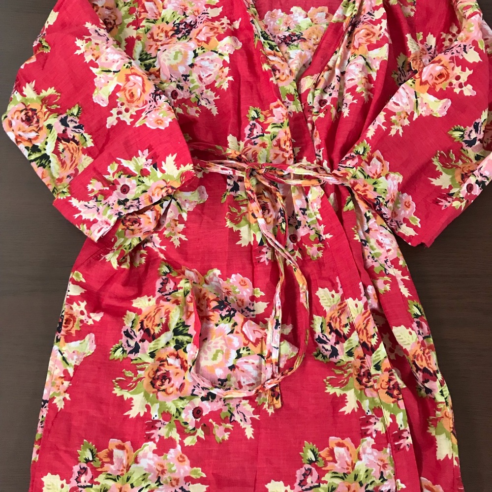 Floral robe/kimono